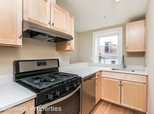 236 S High St APT 3, Baltimore, MD 21202