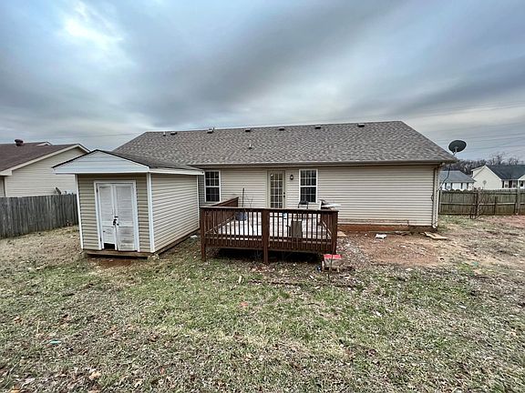 3rd image of 3271 N Senseney Cir