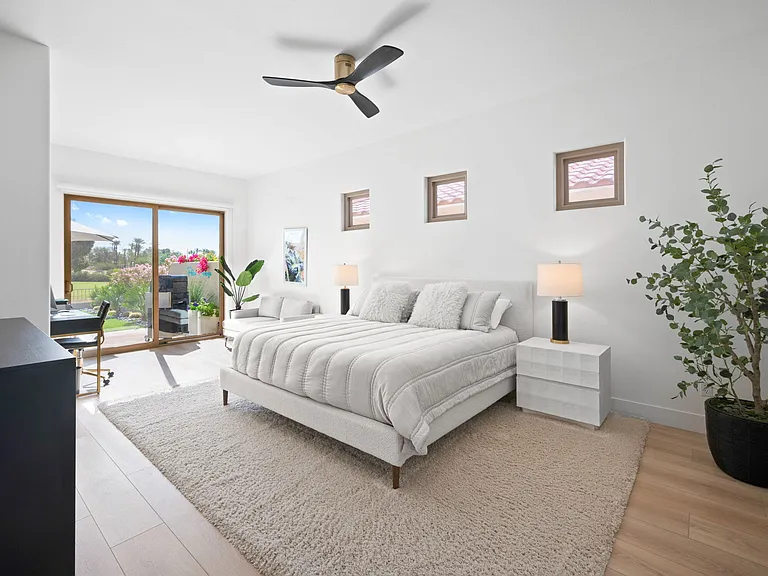 143 E Kavenish Dr — Photo 11