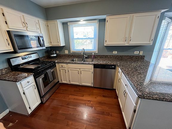 5th image of 202 Timber Oaks Dr