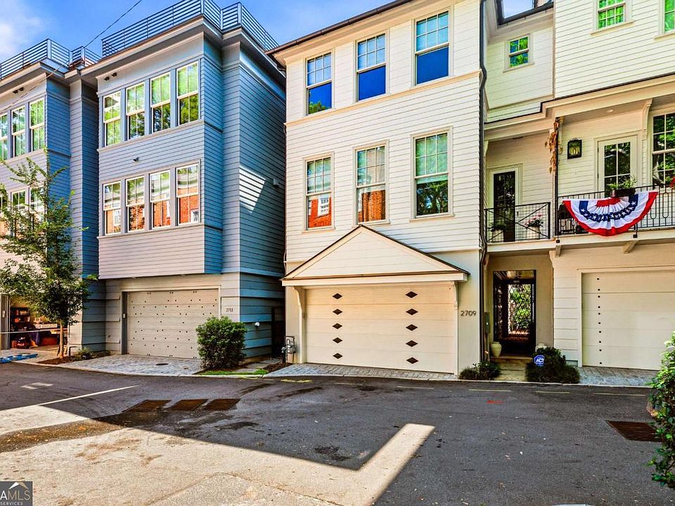 1st image of 2709 Southwell St NE