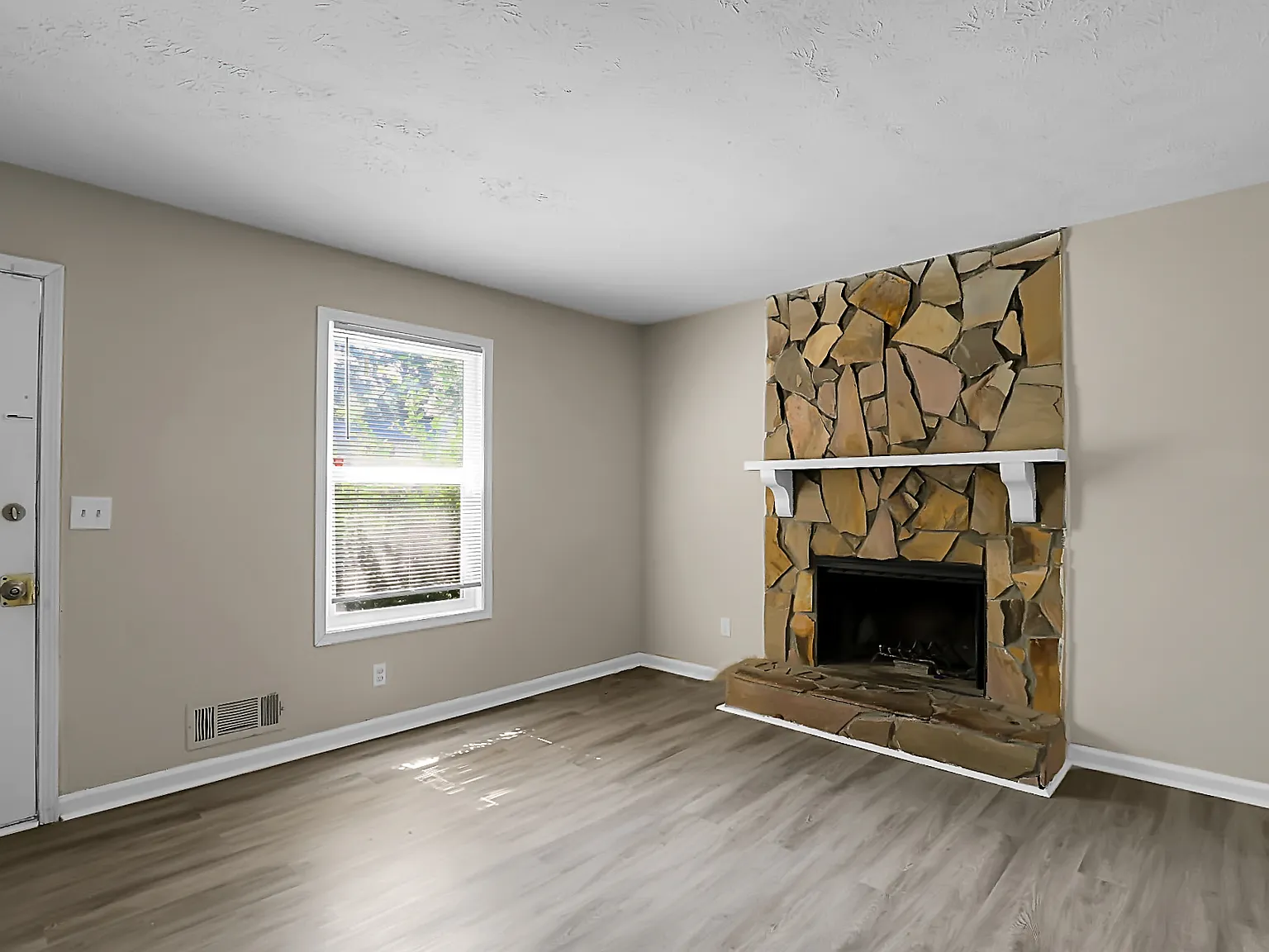 1229 Creek Forest Court Northwest - 1 — Photo 4