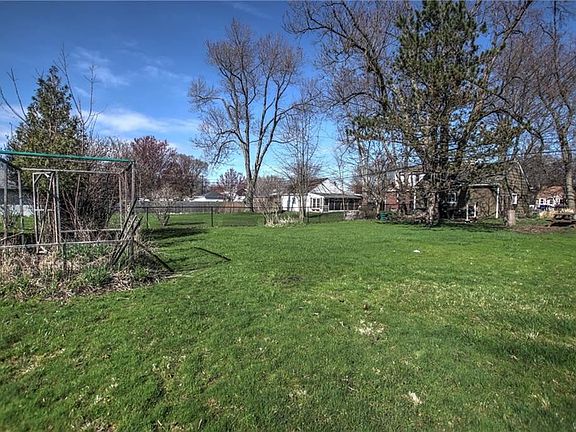 5th image of 39 Boncroft Dr