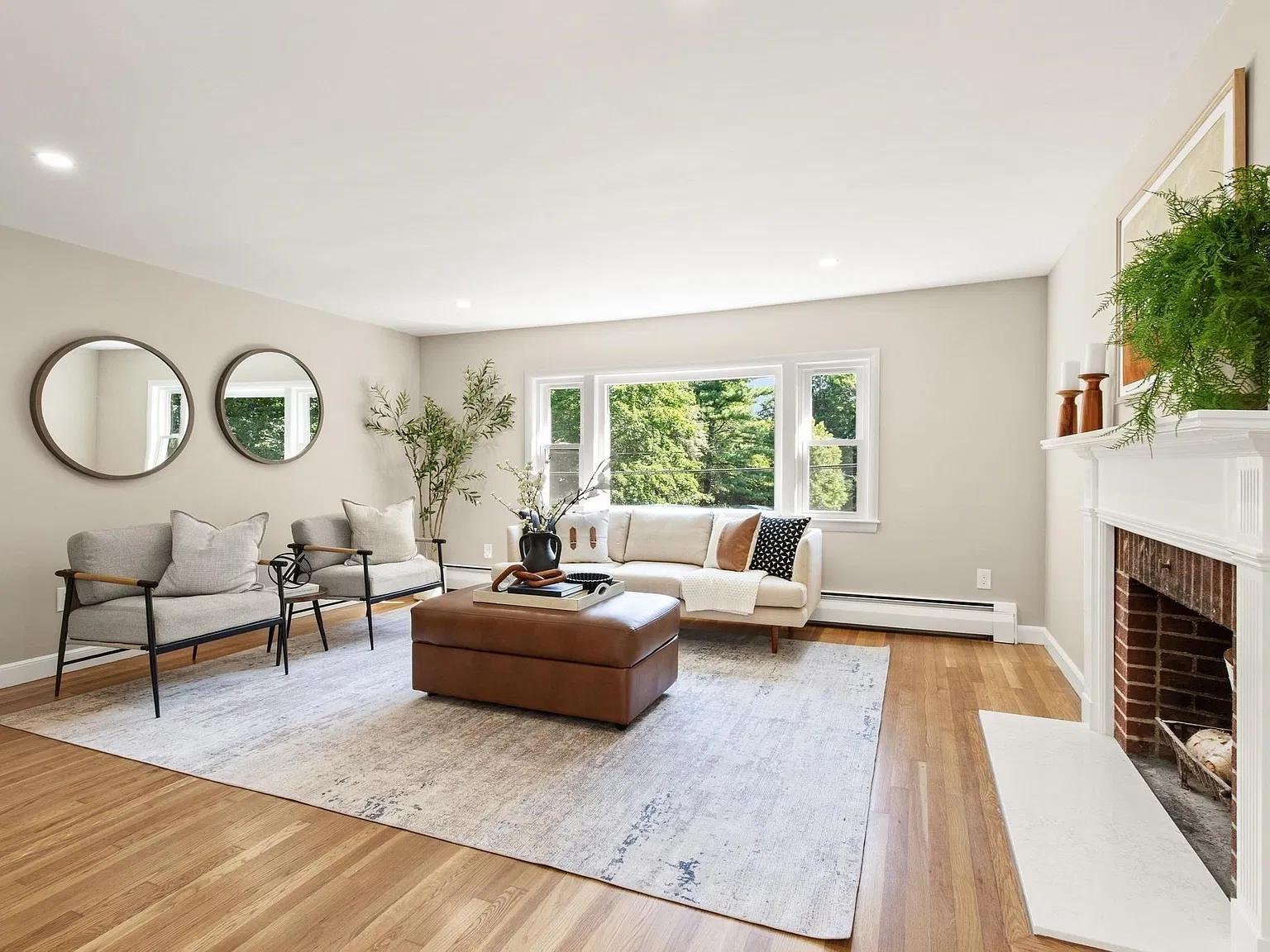 3 bed, 2.0 bath, 1718 sqft, $4,500 — Photo 4