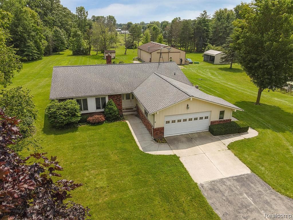 15701 Hough Rd, Allenton, MI 48002 | Zillow