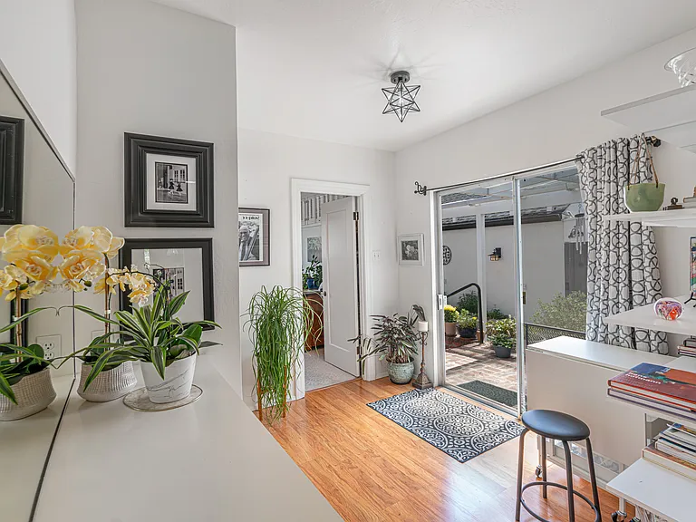 1208 McDonald Ave — Photo 16