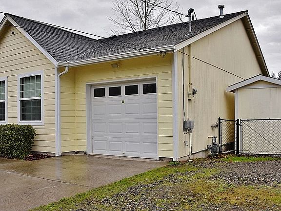 2nd image of 1213 Sherman Ave