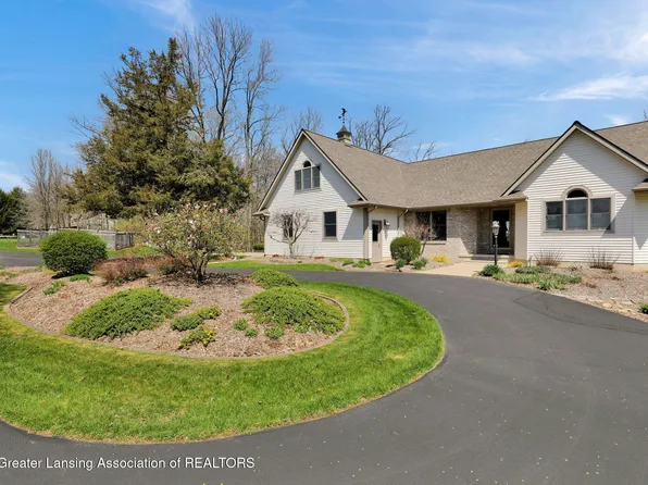 7133 Eagle Rest Dr, Portland, MI 48875
