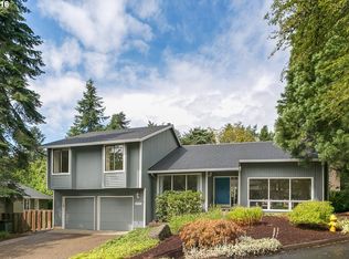 3955 SW 58th Dr, Portland, OR 97221