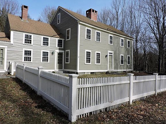 3rd image of 341 River Rd