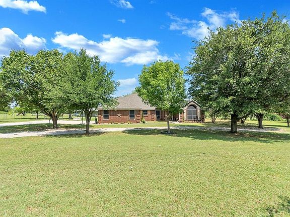 5th image of 138 Brangus Ct