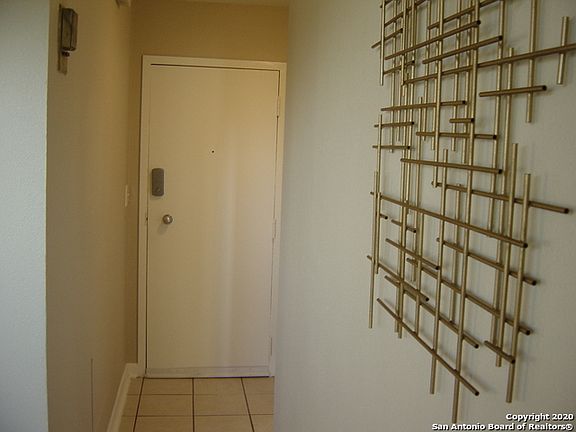 2nd image of 7039 San Pedro Ave APT 104