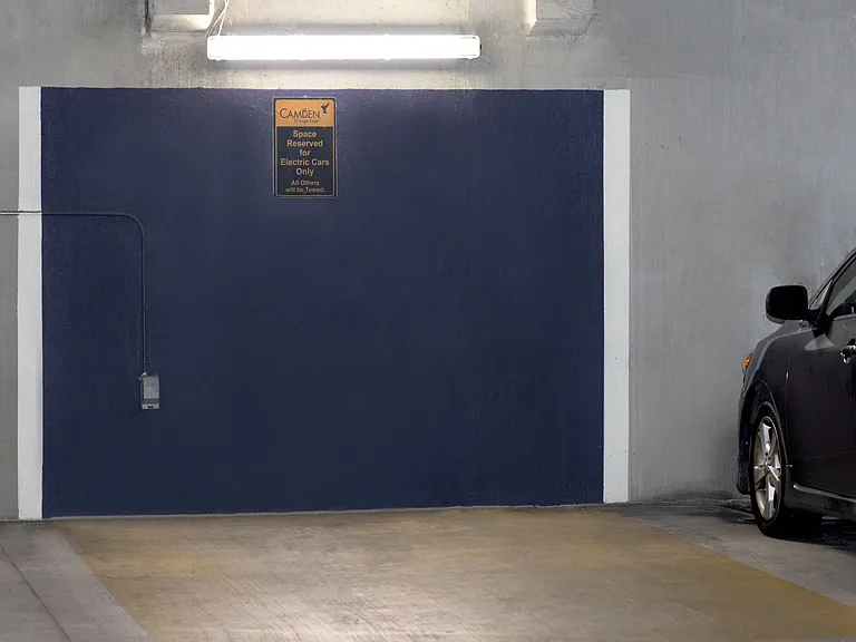Camden Orange Court — Photo 17