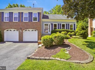 17428 Saint Theresa Dr, Olney, MD 20832