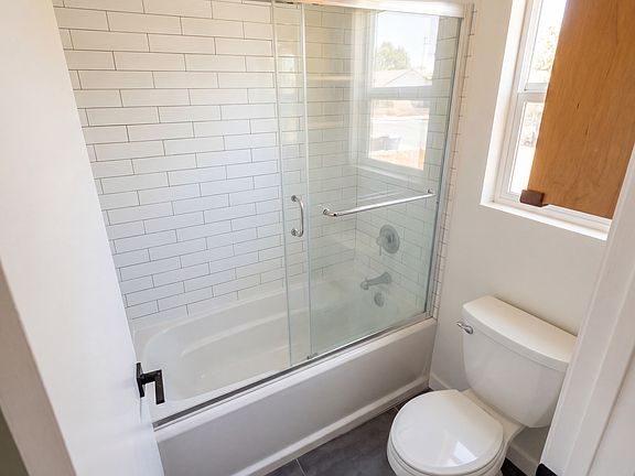 5th image of 1917 Canal St APT 1