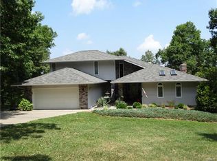 4 Southwoods Dr, Festus, MO 63028