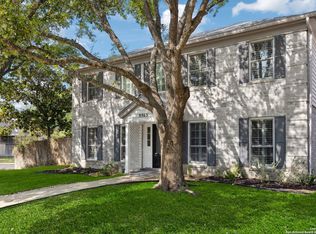 9303 Fishers Hill Dr, San Antonio, TX 78240