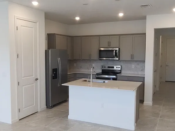 7783 SW Bentley Ln, Stuart, FL 34997