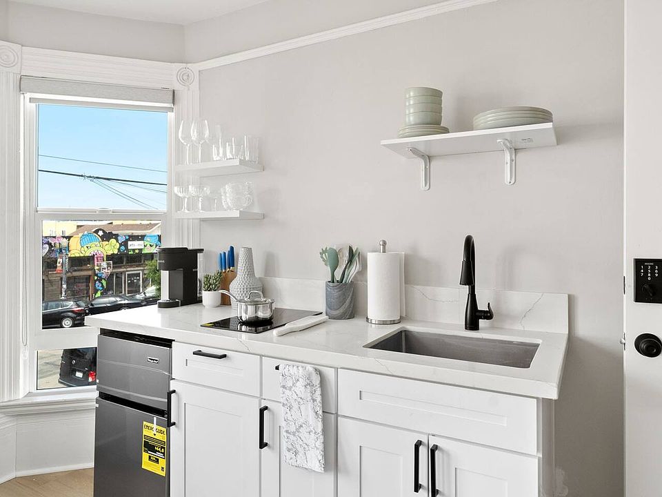 2nd image of 2174 Logan Ave #D