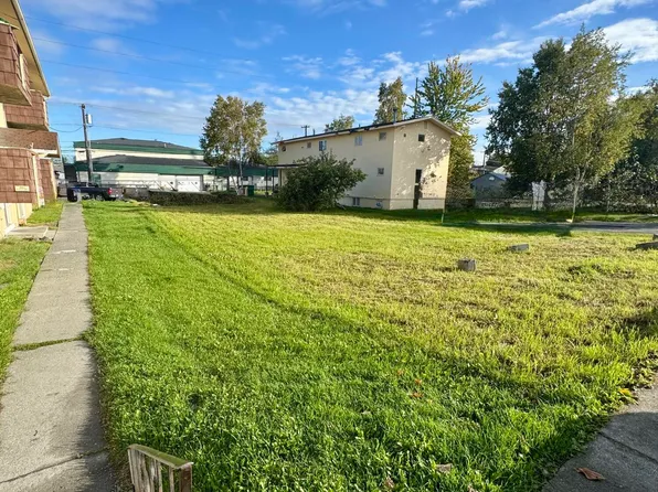 837 E 11th Ave, Anchorage, AK 99501