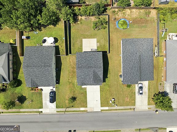 5th image of 17 Southfork Dr SW