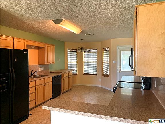 3rd image of 3702 Fabianna Dr