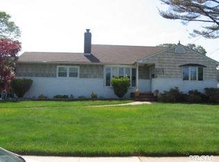 45 Unqua Rd, Massapequa, NY 11758