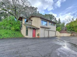 25255 La Loma Dr, Los Altos Hills, CA