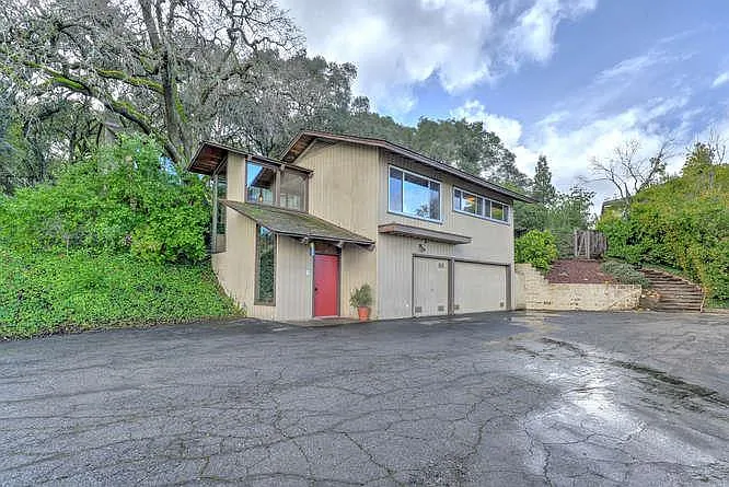 25255 La Loma Dr photo 1