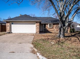 105 Modene Ave, Waxahachie, TX 75165