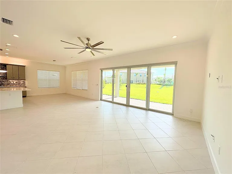 3392 Acacia Bay Ave — Photo 16