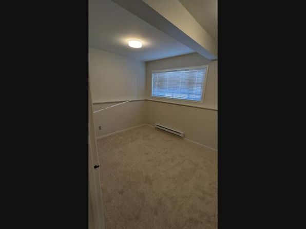 4 bedroom rental in Vancouver — photo 16