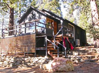 27030 Saunders Meadow Rd, Idyllwild, CA 92549
