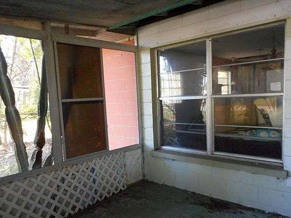 3rd image of 483 Midwest Pkwy