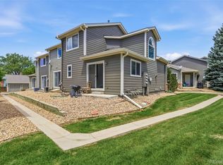 51 21st Ave APT 11, Longmont, CO 80501