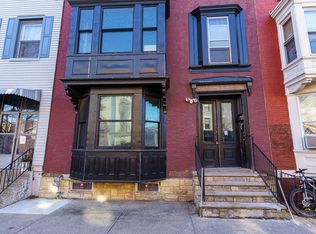 168 3rd St, Troy, NY 12180