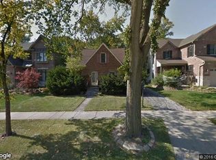 920 S Chatham Ave, Elmhurst, IL