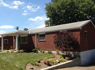 110 Greenview Dr, Verona, PA
