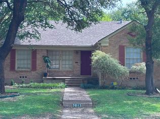 3613 Stadium Dr, Fort Worth, TX 76109