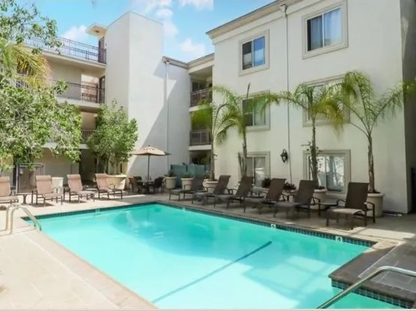 141 S Clark Dr APT 111, Los Angeles, CA 90048