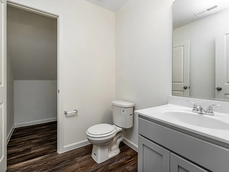 3662 Foxton Dr — Photo 12
