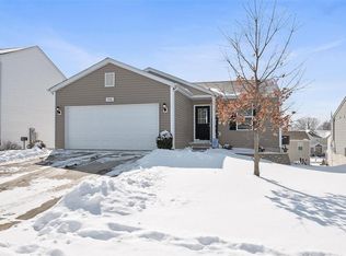 716 Rabbit Run Dr, O'Fallon, MO 63366