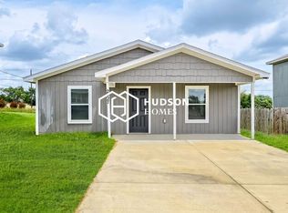 2327 Jodi Ln, Gainesville, TX 76240