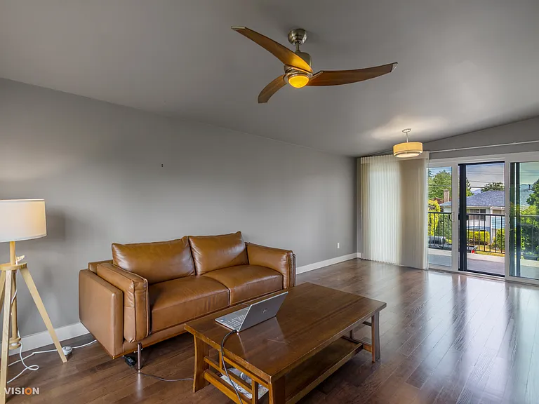 1630 Balmoral Ave — Photo 2