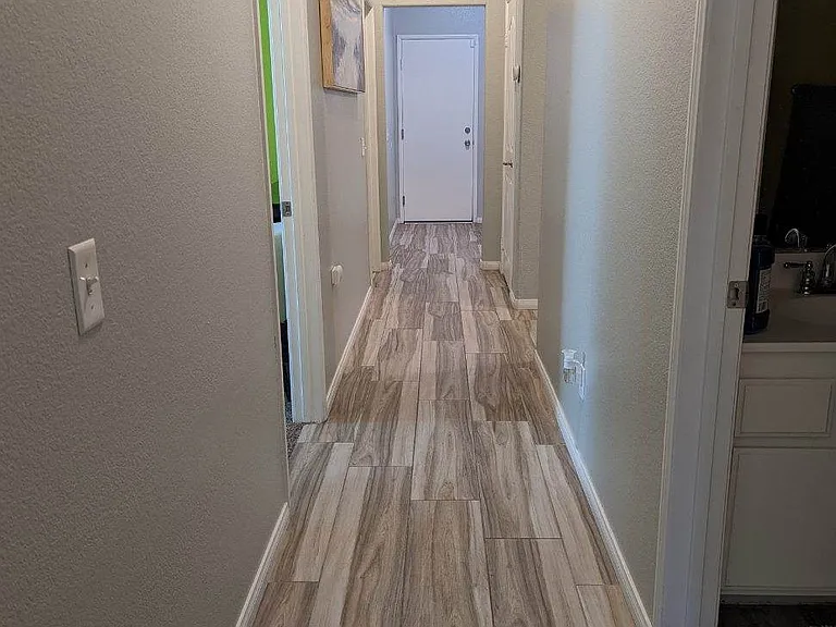 Mimi Rd — Photo 2