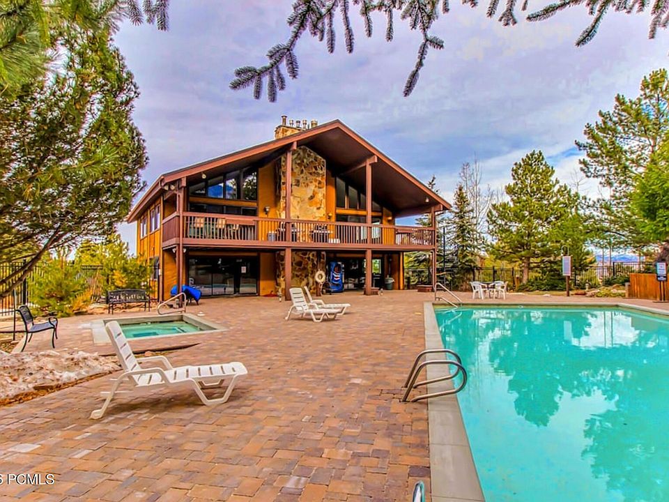 1st image of 2025 Canyons Resort Dr APT P4