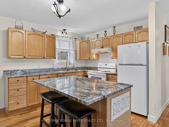 2nd image of 31 Station Rd