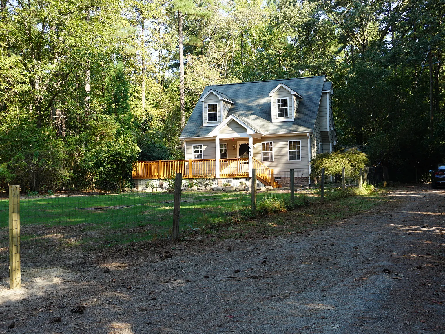 3 bed, 1500 sqft, $2,700 — Photo 2
