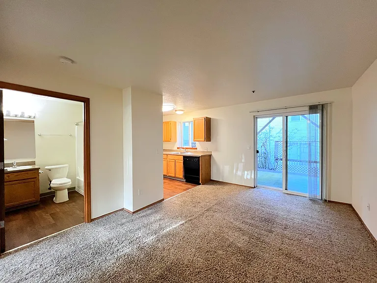 Pleasant Ridge Apartments — Photo 45