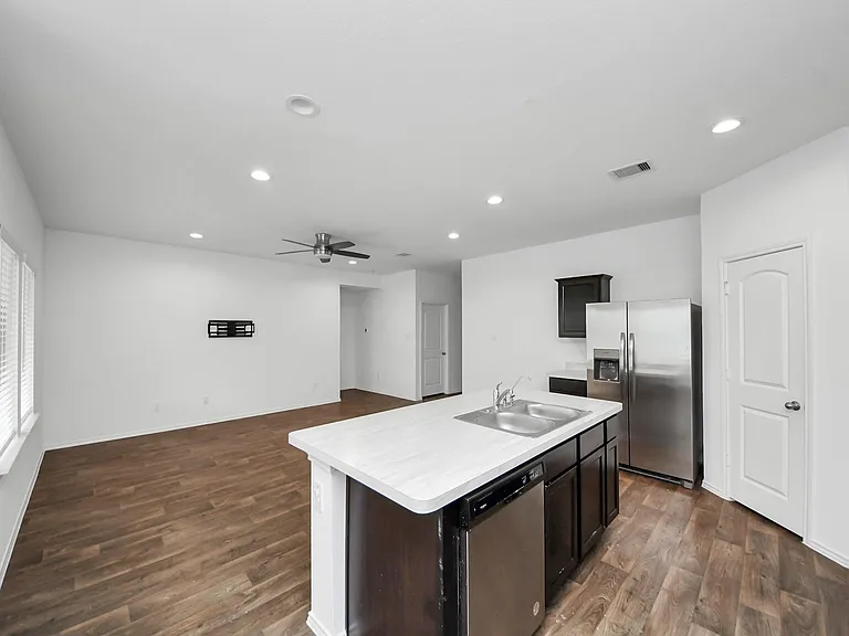 21314 Sleepy Willow St — Photo 13